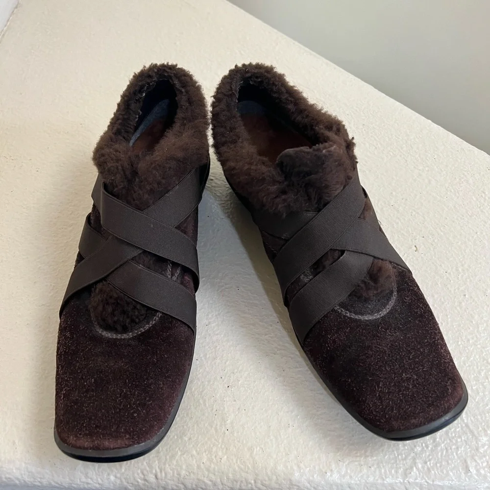 STUART‎ WEITZMAN brown suede casual shoes US 6.5